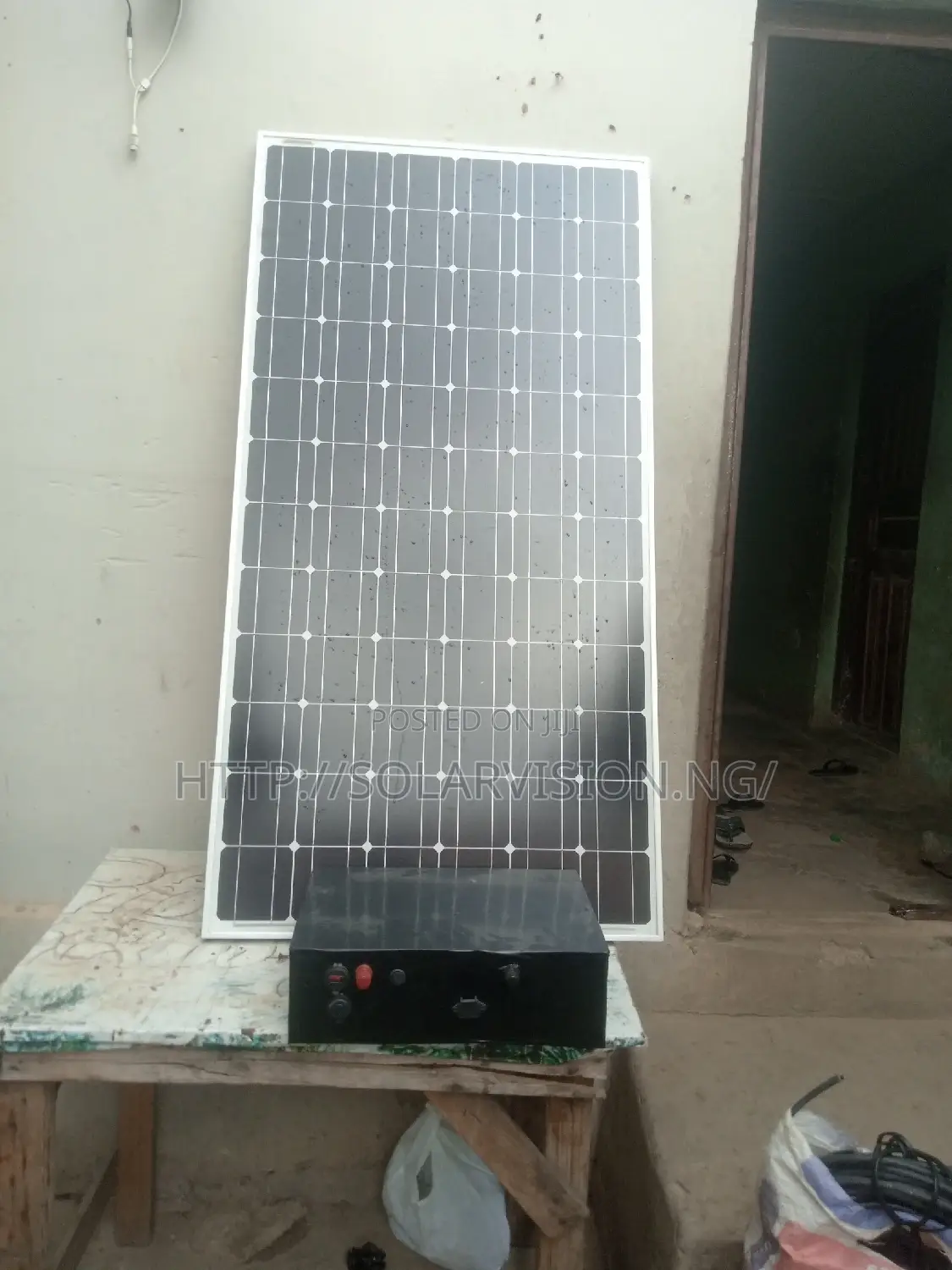 2500watts Solar Generator Litium 2 Years Warranty