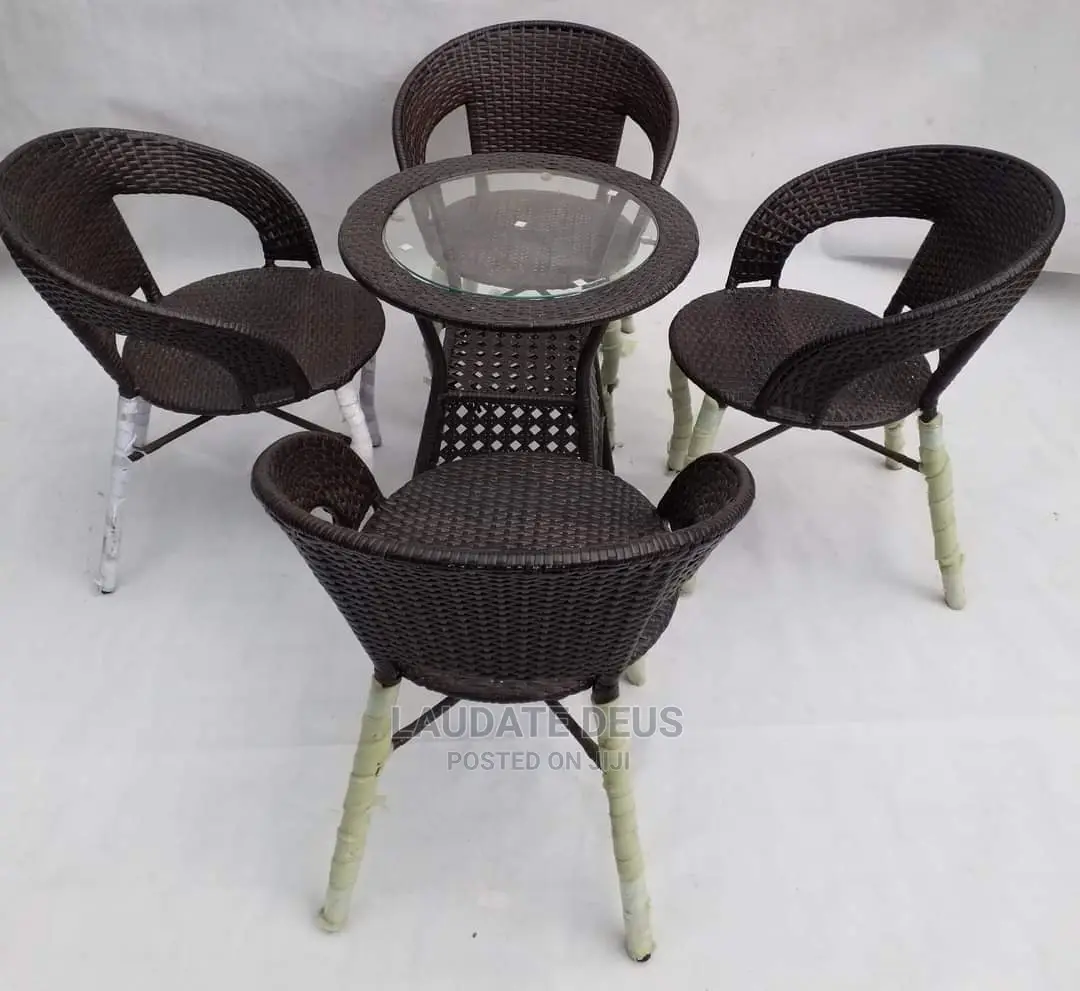 Classic Rattan Garden Chairs With Table