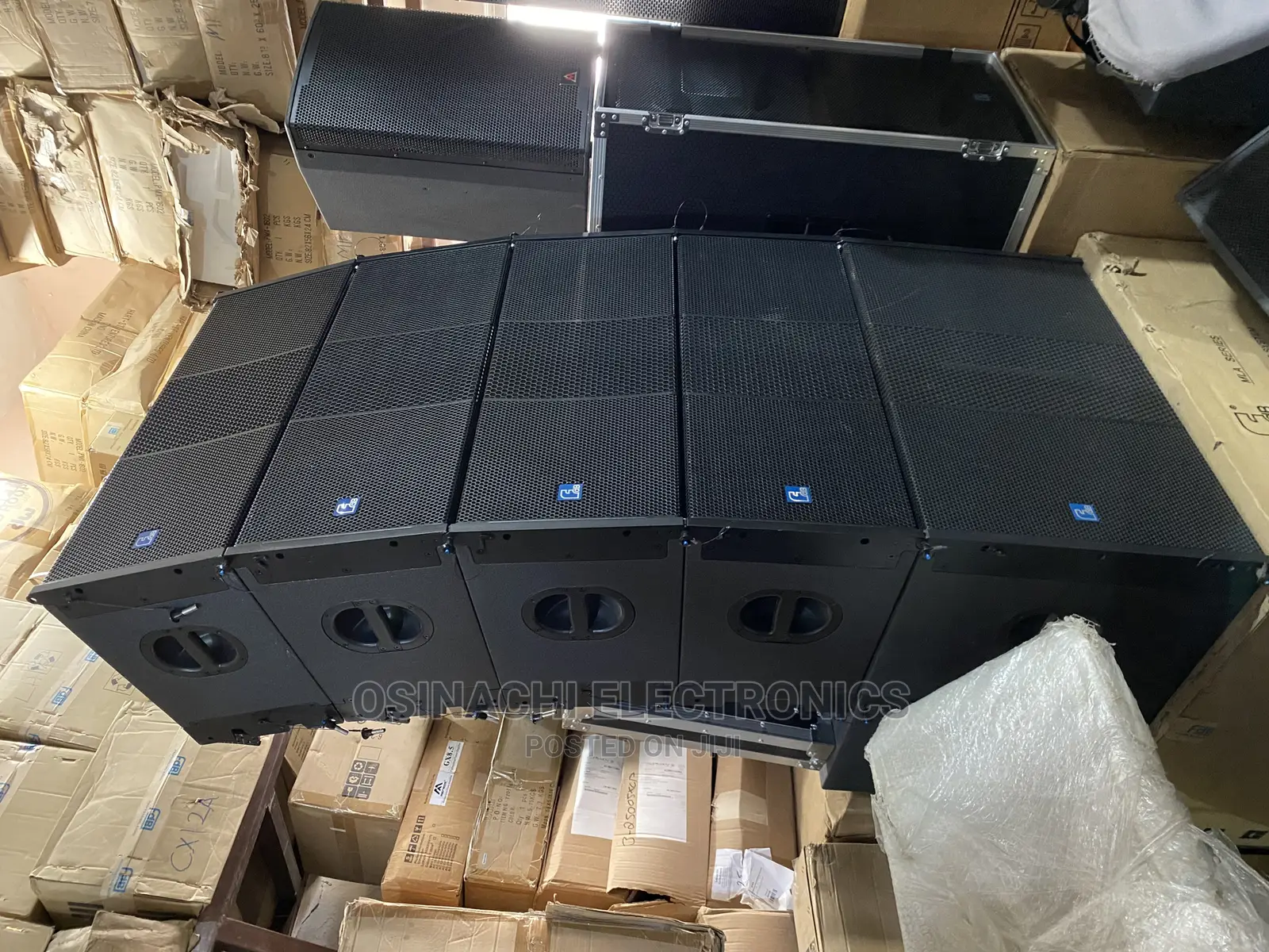 FDB Mla210 Line Array