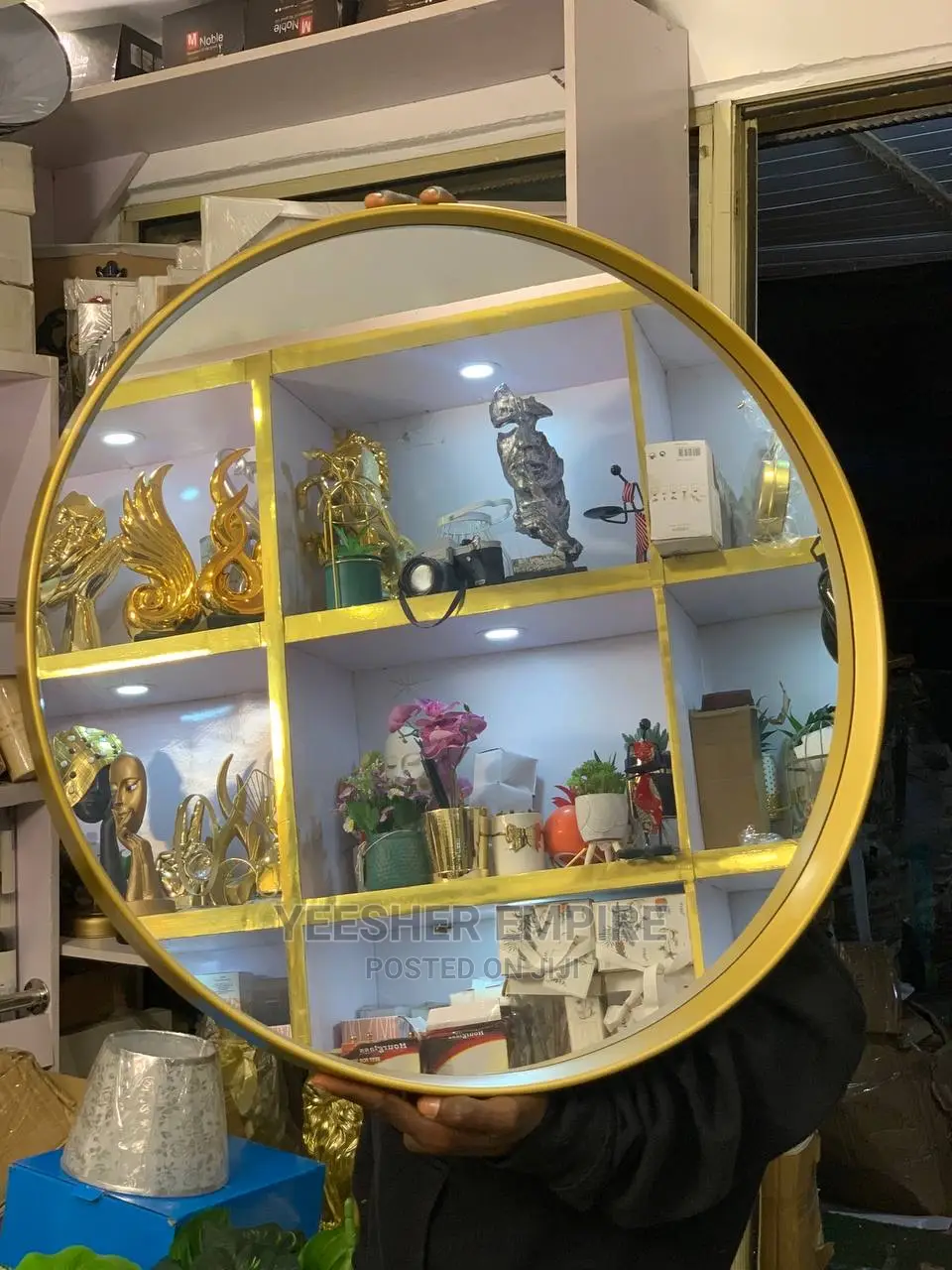 Luxury Gold Round Mirror