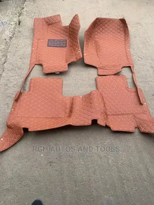 Brown Drafted Leather Mat Accord