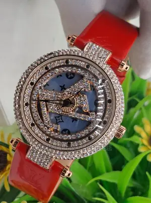 LOIUS Vuitton