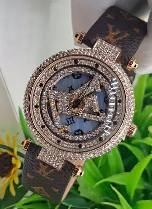 LOIUS Vuitton