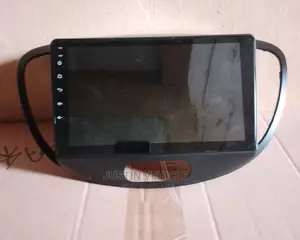 Hyundai I-10 2012 Android Player