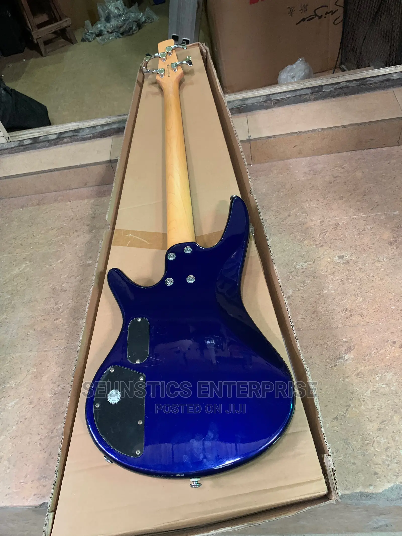 Quality Ibanez GIO Soundgear Four String Active Bass Guitar