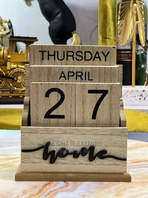 Wooden Table Calendar