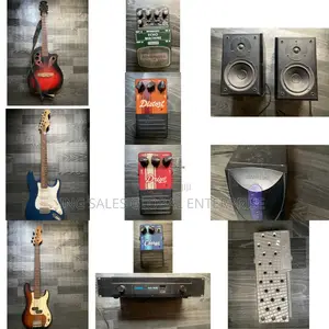 Bundle of 4 Effect Pedal, Speaker, Guitar, Speaker, Ups