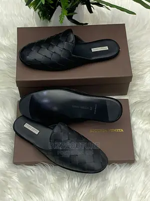 Original BOTTEGA VENETA Half Shoes Available in Store