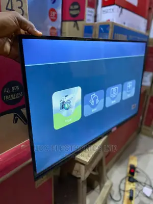 LG 32 Inches 12DC Adaptor Television