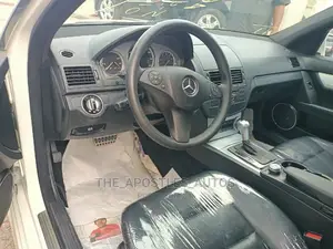 Mercedes-Benz C300 2009 White