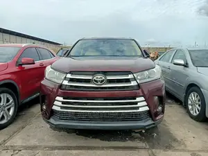 Toyota Highlander 2015 Burgundy