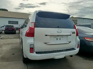 Lexus GX 460 Base 2014 White