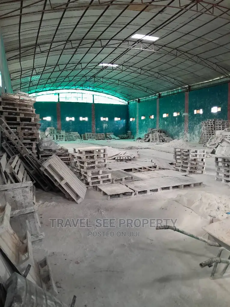 Spacious Warehouse for Renting