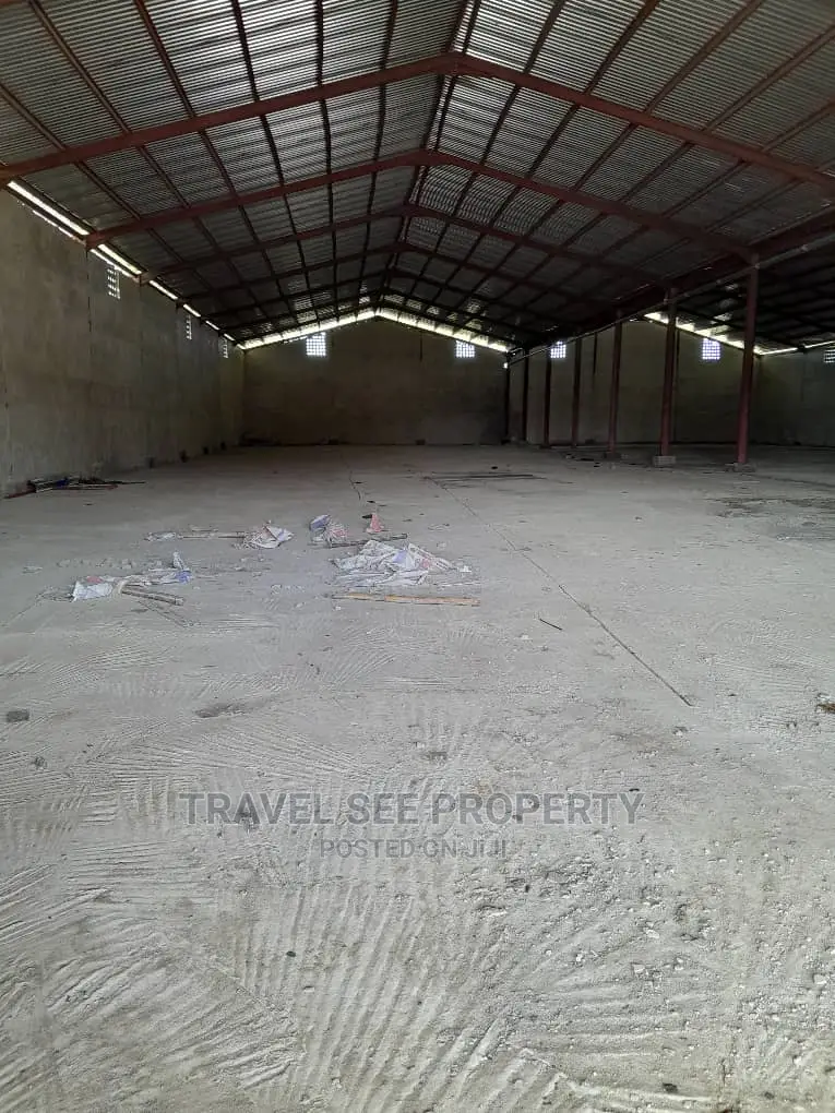 Spacious Warehouse for Renting