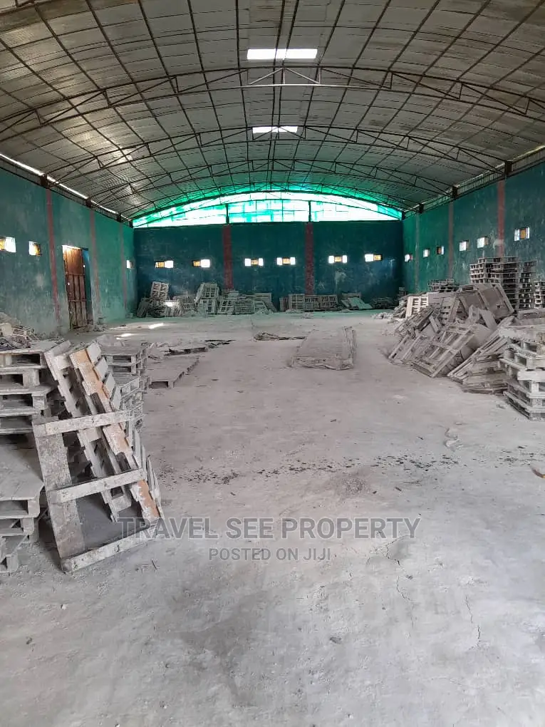 Spacious Warehouse for Renting