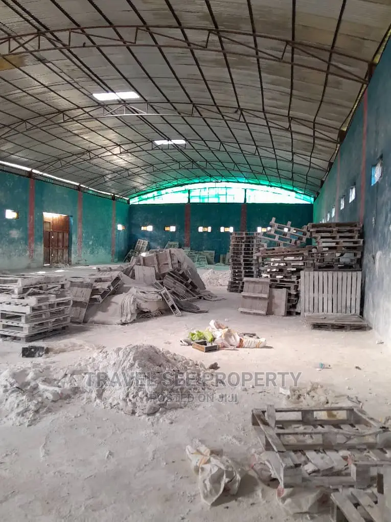 Spacious Warehouse for Renting