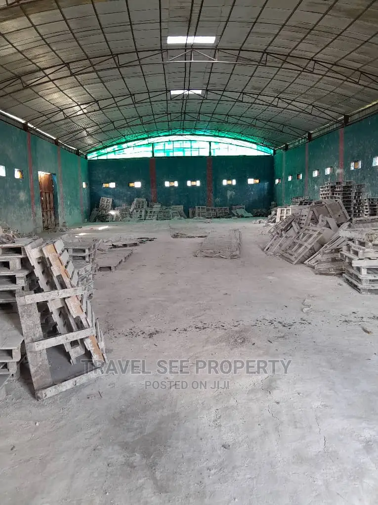 Spacious Warehouse for Renting