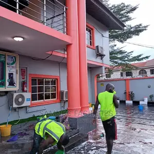 Home Deep Cleaning