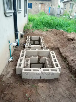 Biodigester Toilet Sewage System