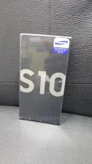 New Samsung Galaxy S10 128 GB Black
