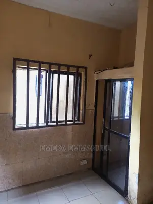 1 Room Self Con to Let at Nkwele Awka