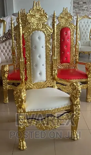 Single Royal Chair for King and Queen.