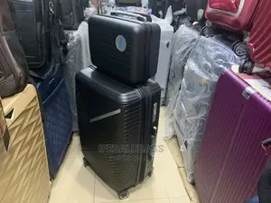 Medium Size Quality Expandable Unbreakable Box With Kit