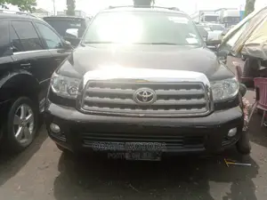 Toyota Sequoia SR5 4dr SUV 4WD (5.7L 8cyl 6A) 2015 Black