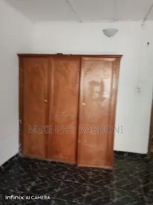 6bdrm Bungalow in Trans Ekulu, Enugu for Rent