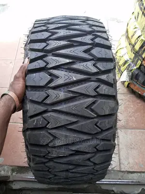 35×12.50R20 Arivo Tyre