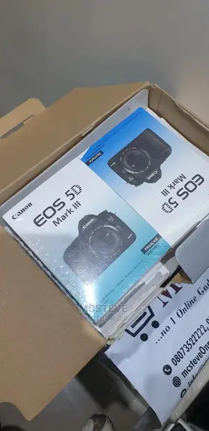 Canon EOS 5D Mark 3 Iii Open Box