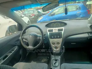 Toyota Yaris 1.5 Sedan 2008 Blue