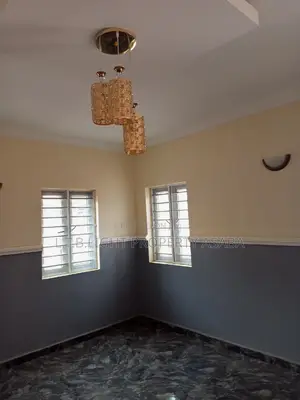 Photo - 2bdrm Block of Flats in L.T.B Light, Oshimili South for rent