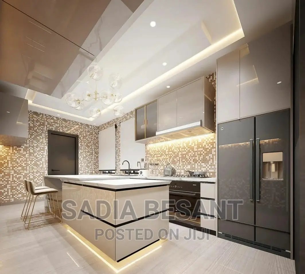 Luxury Kitchen Cabinet With Accessories