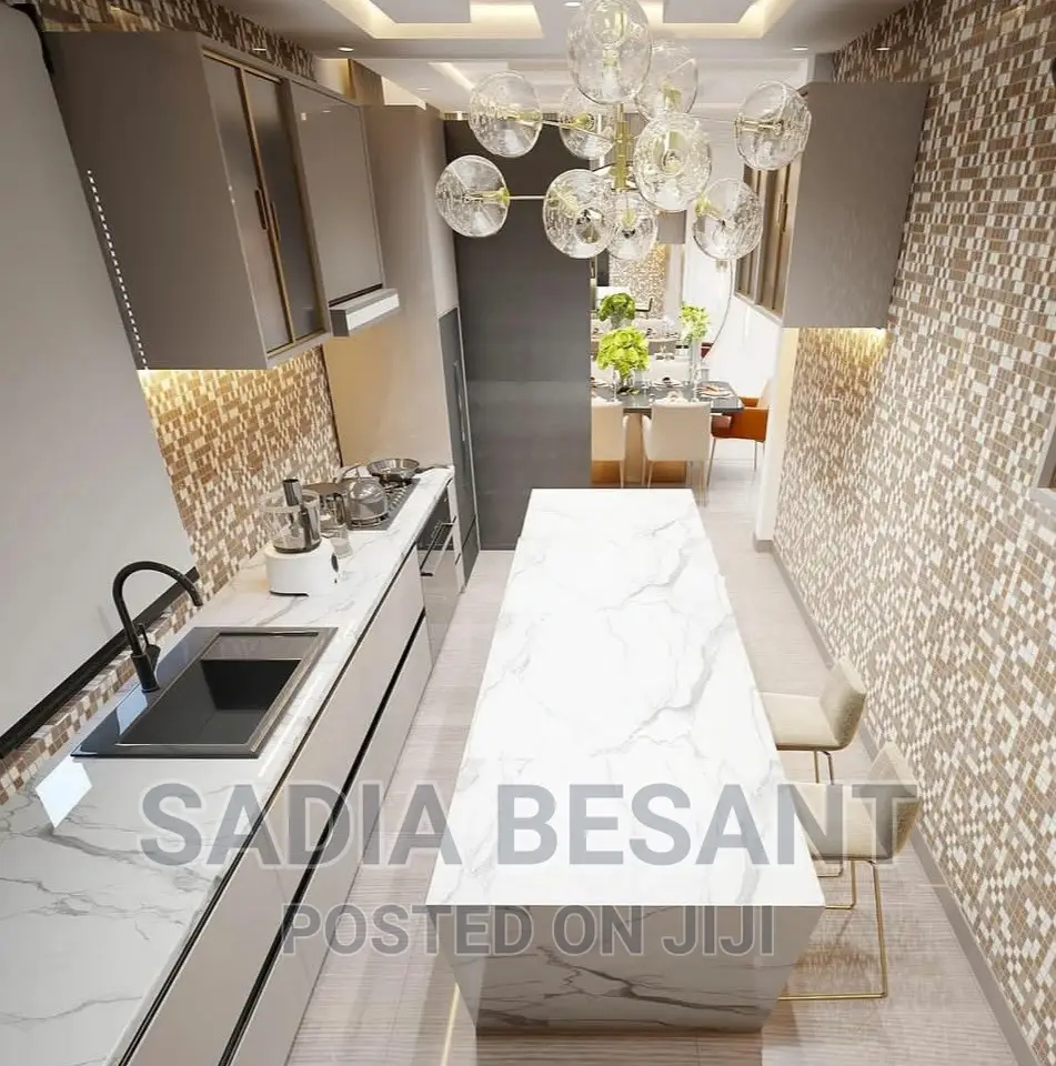 Luxury Kitchen Cabinet With Accessories