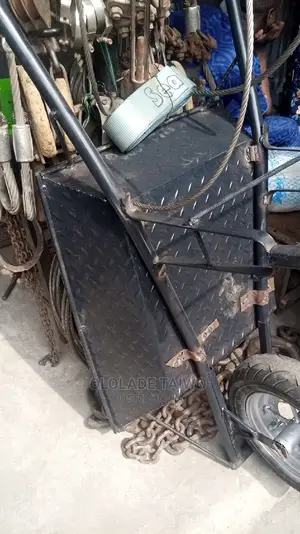 Wheelbarrow