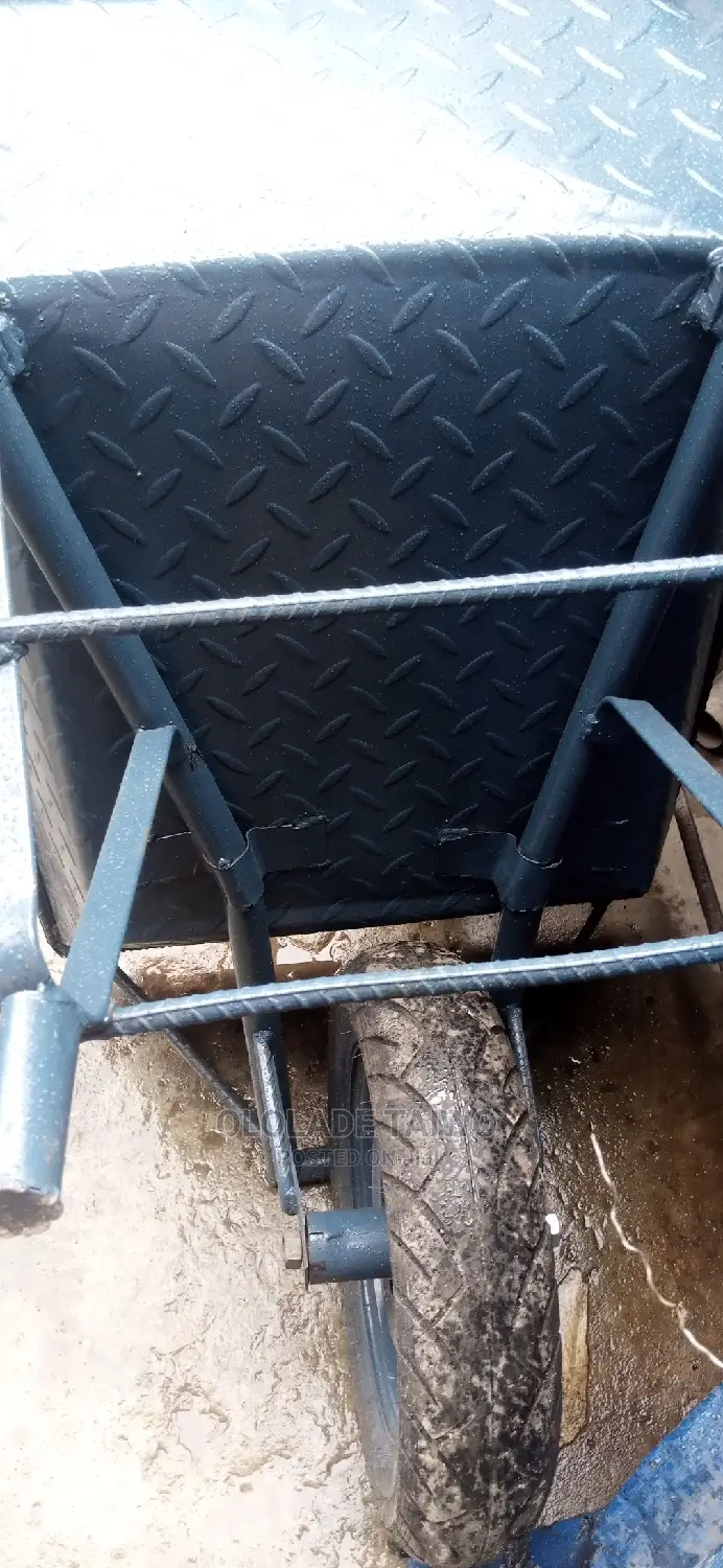 Wheelbarrow