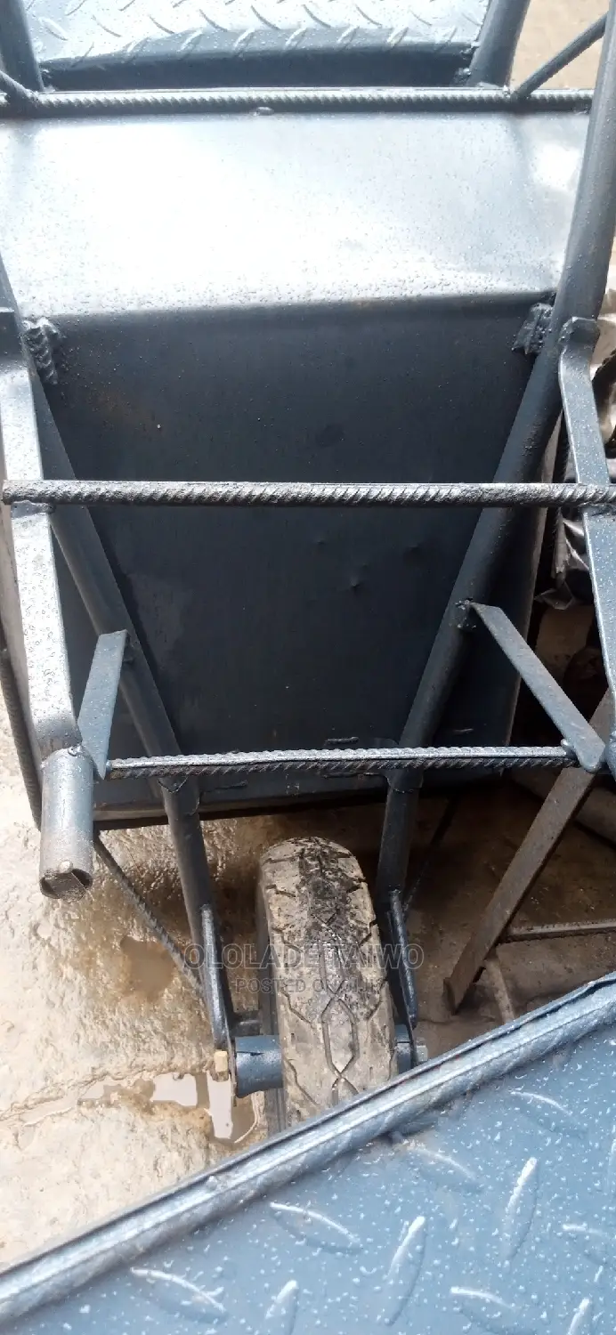 Wheelbarrow