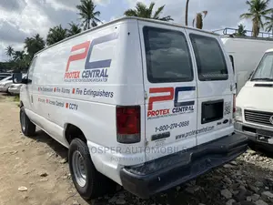 Ford E250 2008 White