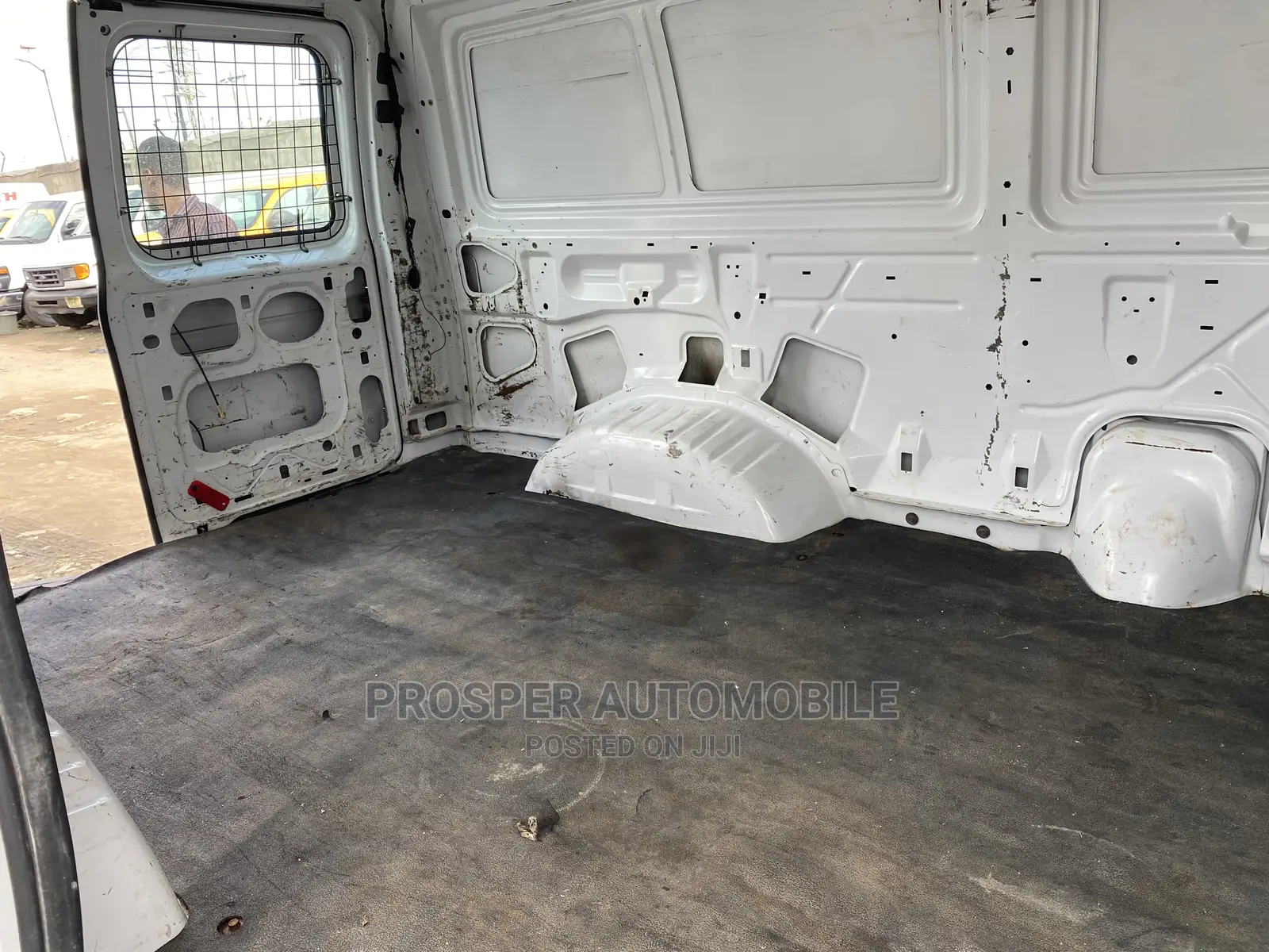 Ford E250 2008 White