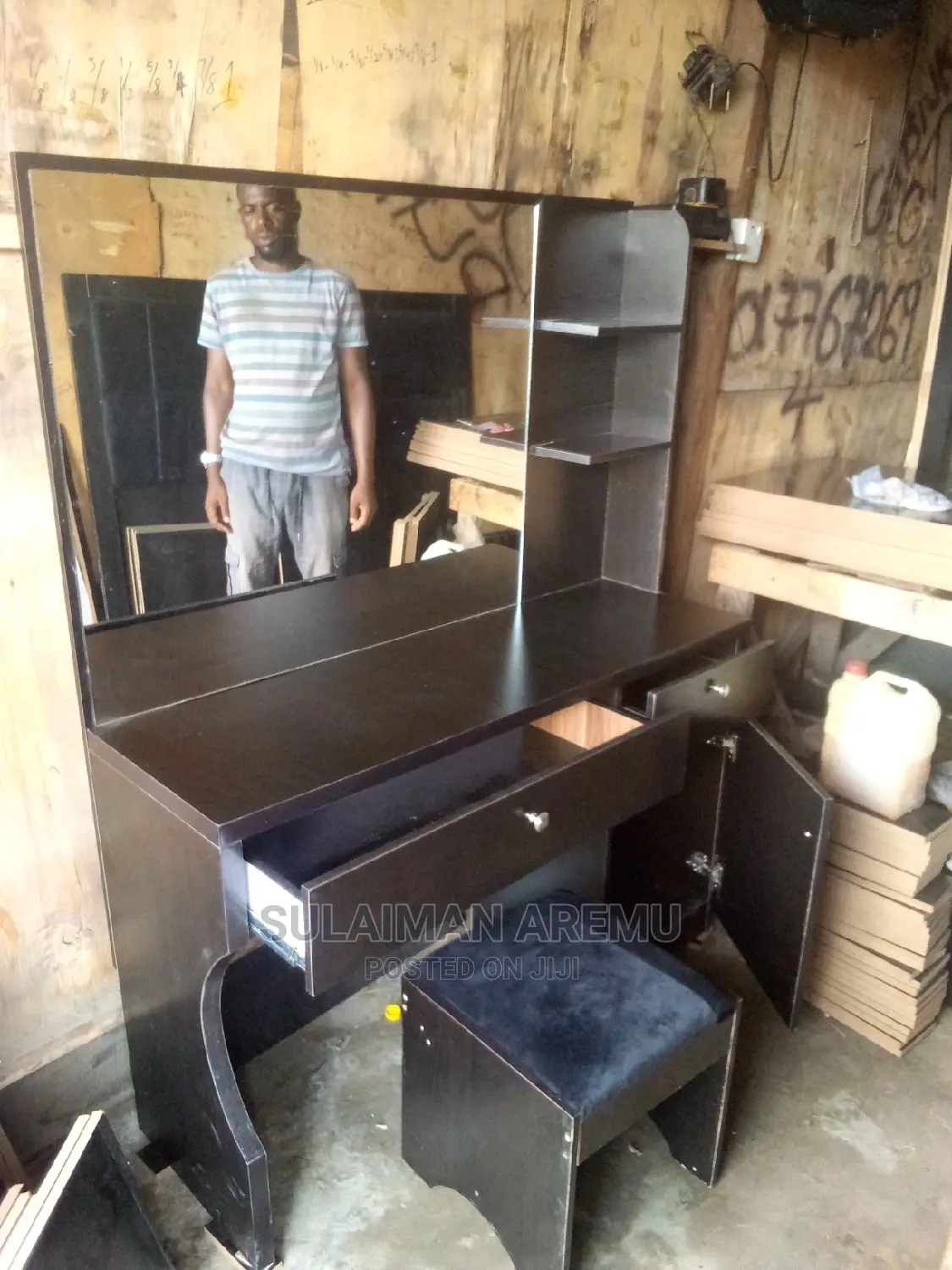 Standard Dressing Mirror Size 4feet