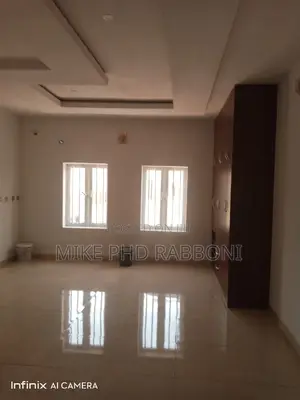 6bdrm Duplex in a Very Secured for Rent