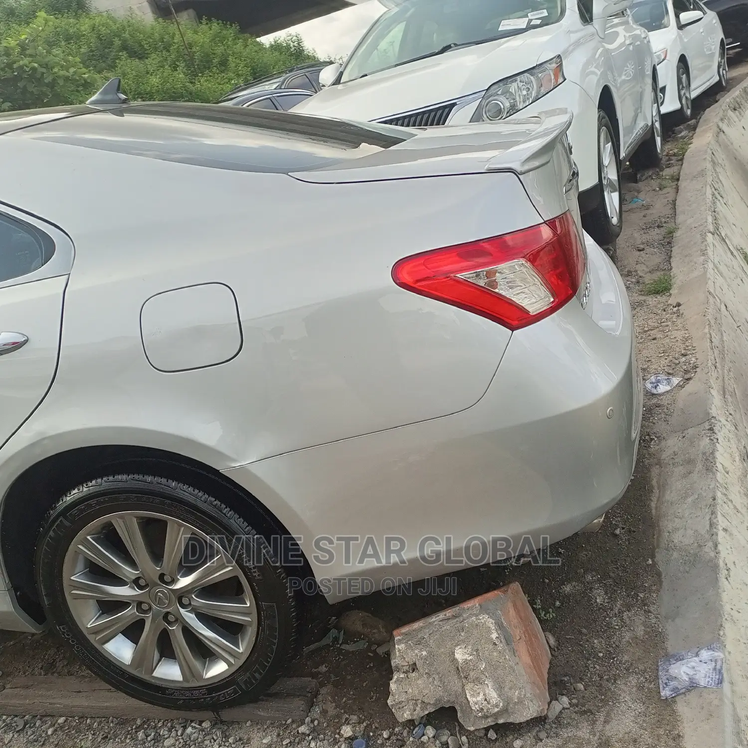 Lexus ES 350 2010 Silver