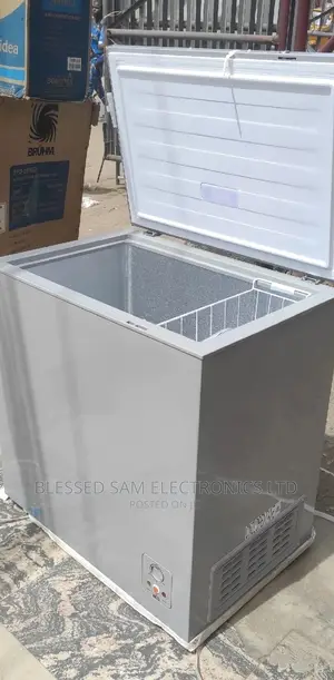 Hisense Deep Freezer 205L With Fast Freezing Model FC 260 SH