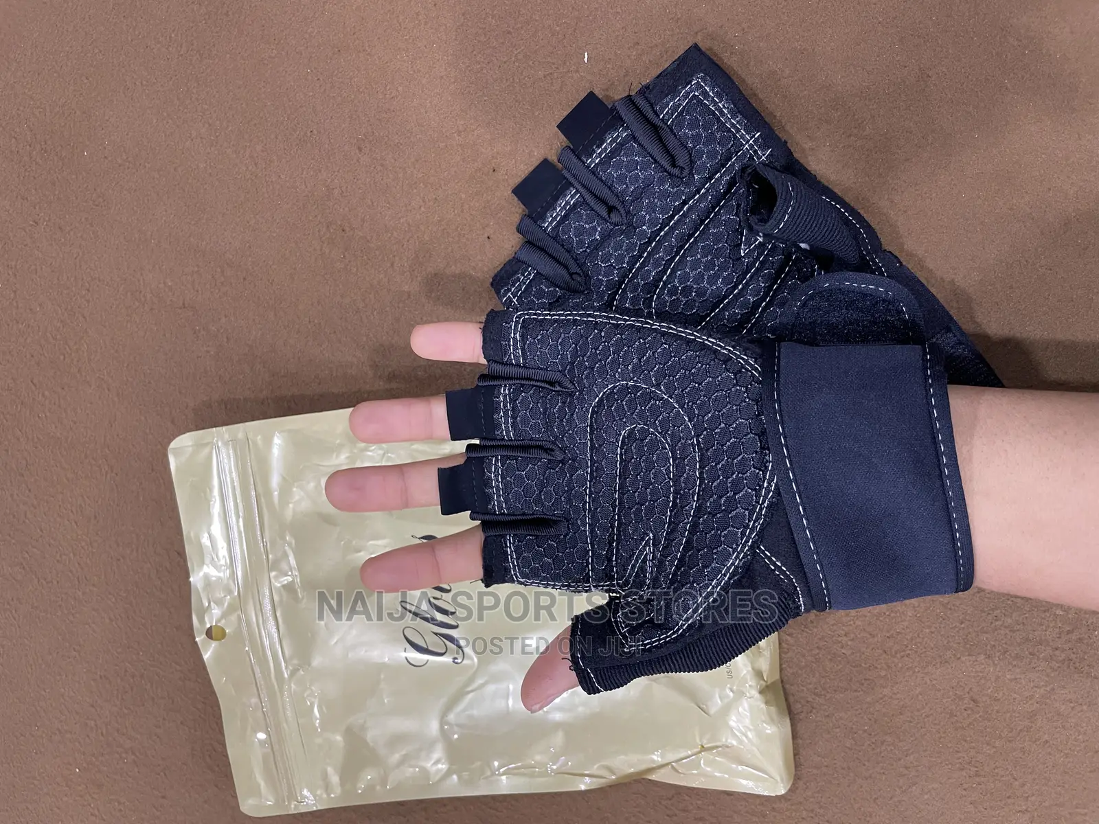 Bike Gloves/Gym Hand Gloves