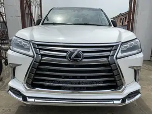 Lexus LX 570 (5 seats) AWD 2018 White