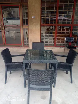 By 4 Outdoor Rattan Chair