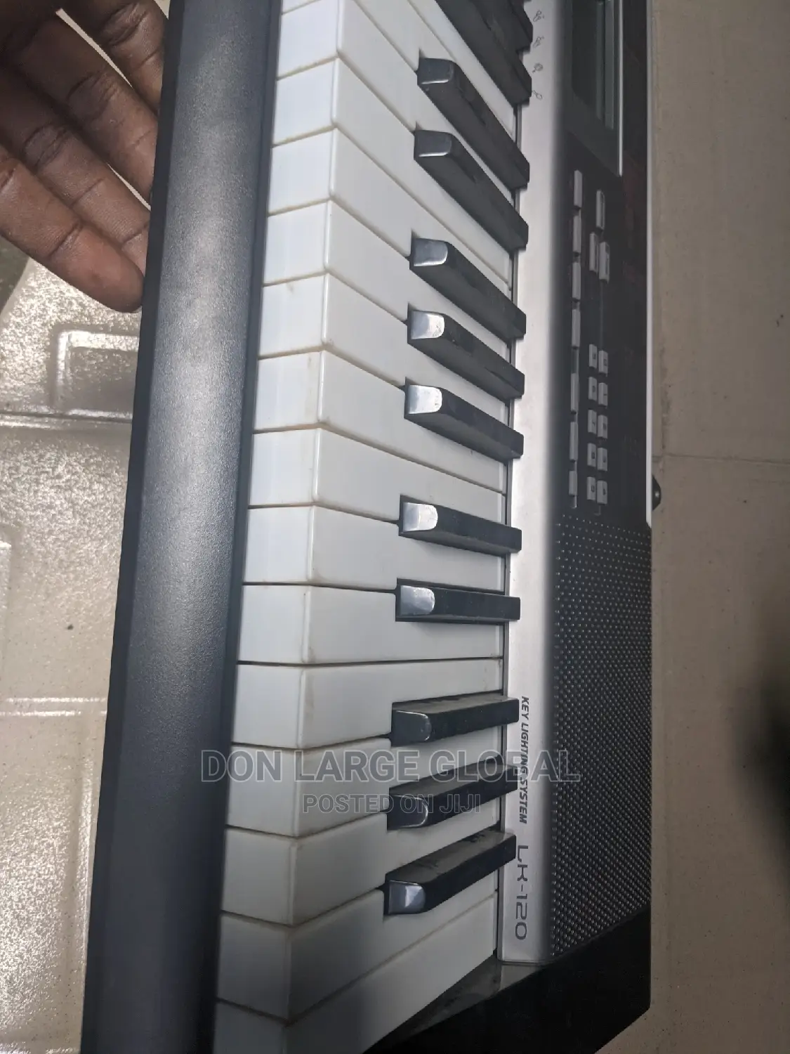 Casio Lk-120 Keyboard