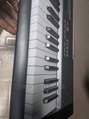 Casio Lk-120 Keyboard