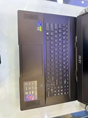 New Laptop MSI Stealth 17 Studio A13V 32GB Intel Core I9 SSD 1T